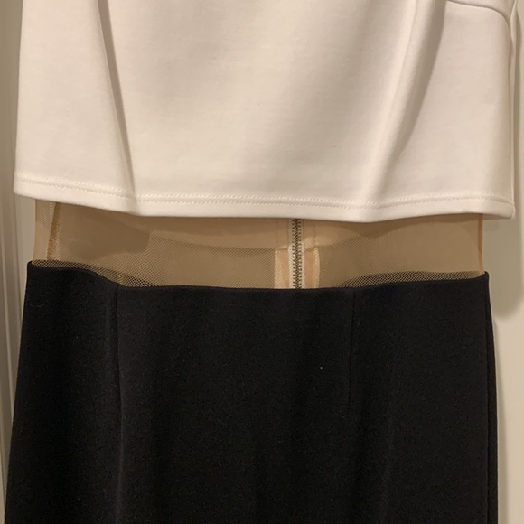 NWT Bailey 44 two-toned middle linebacker cocktail dress, womens size small - Picture 4 of 6